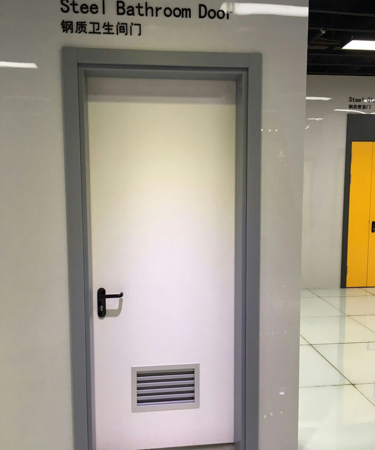 鋼質衛生間門.jpg 鋼質衛生間門.jpg